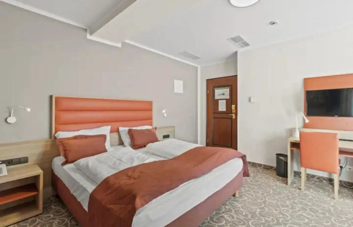 Appartamento Hotel Schild I Paid Parking I Vienna Forrest