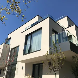 Premium Vienna