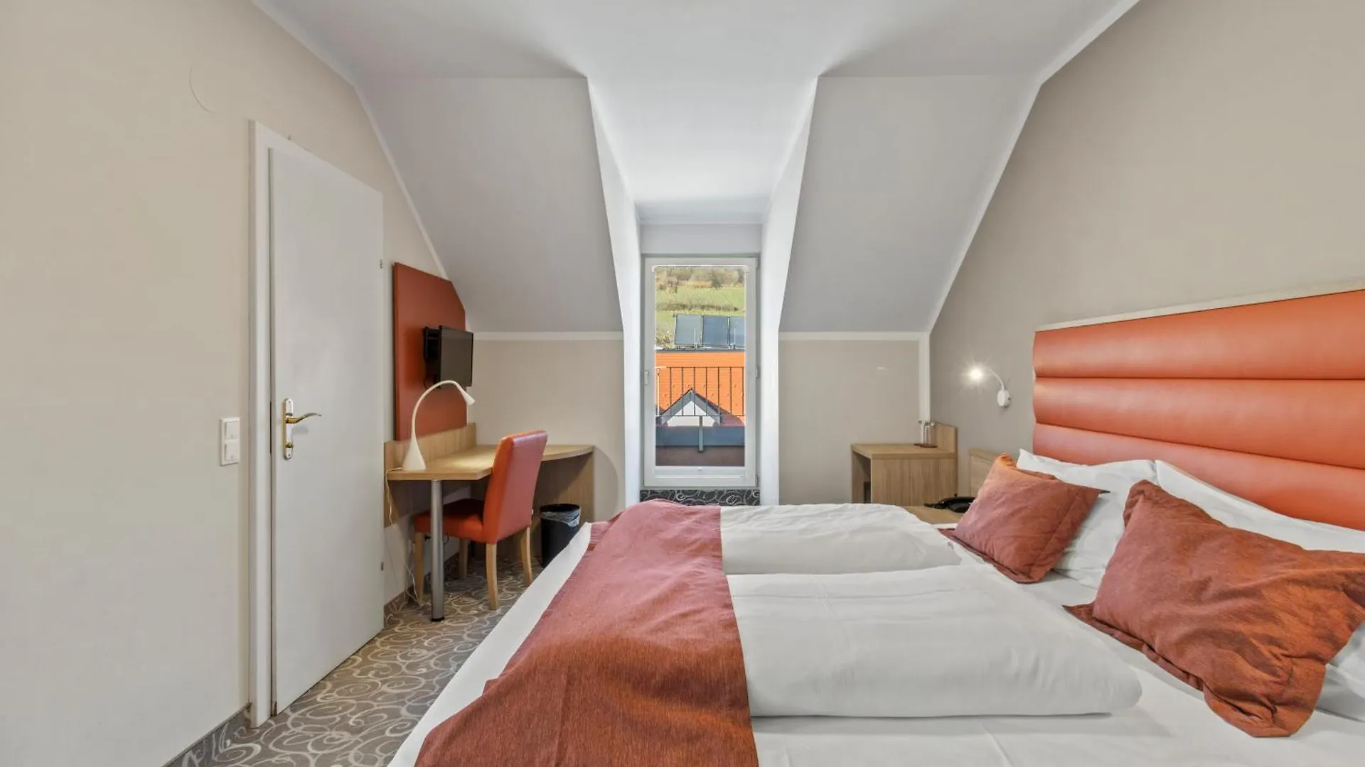 Hotel Schild Wenen 4*,